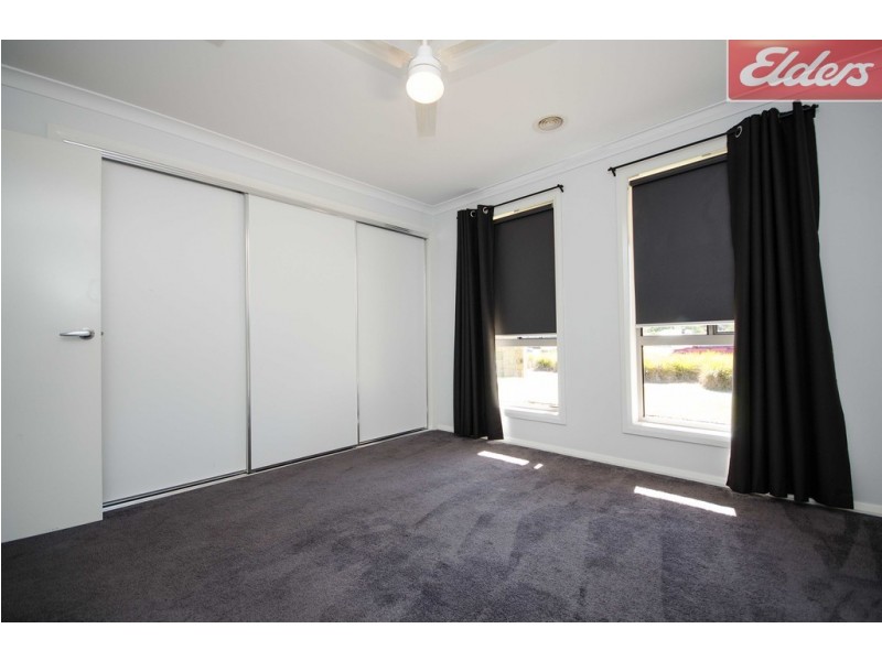 2 Victoria Cross Parade, Wodonga VIC 3690