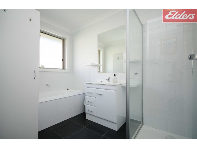 2 Victoria Cross Parade, Wodonga VIC 3690