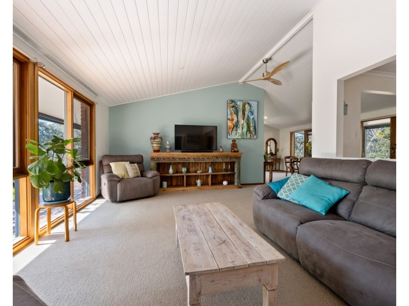 8 Lingford Court, Wodonga VIC 3690