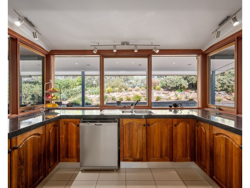 8 Lingford Court, Wodonga VIC 3690