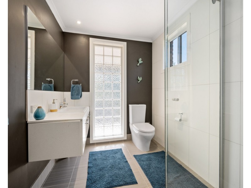 8 Lingford Court, Wodonga VIC 3690