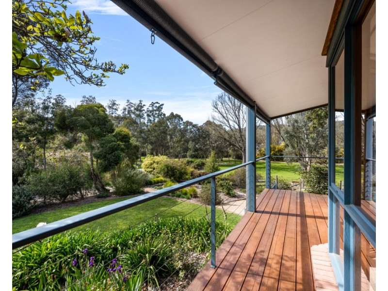 8 Lingford Court, Wodonga VIC 3690