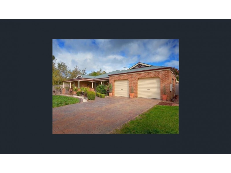 9 Clarendon Avenue, Wodonga VIC 3690