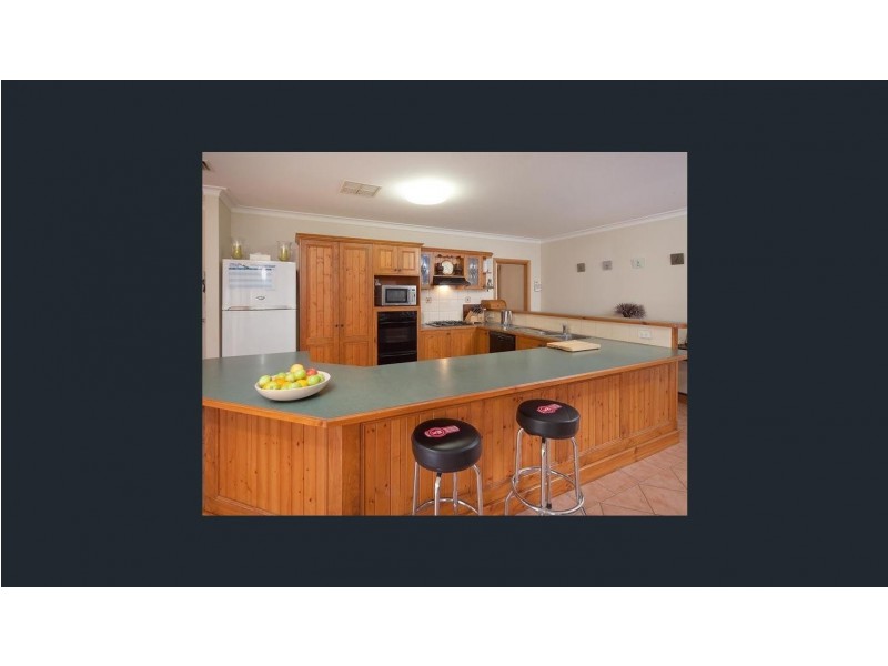 9 Clarendon Avenue, Wodonga VIC 3690