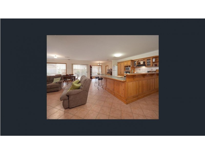 9 Clarendon Avenue, Wodonga VIC 3690