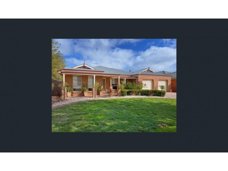 9 Clarendon Avenue, Wodonga VIC 3690