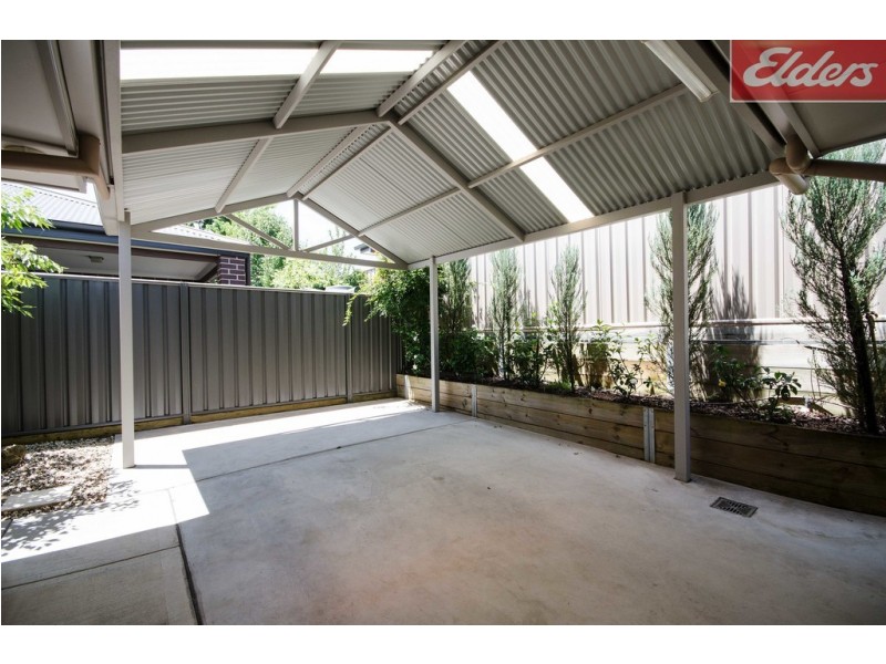 14A St Levans Place, Lavington NSW 2641