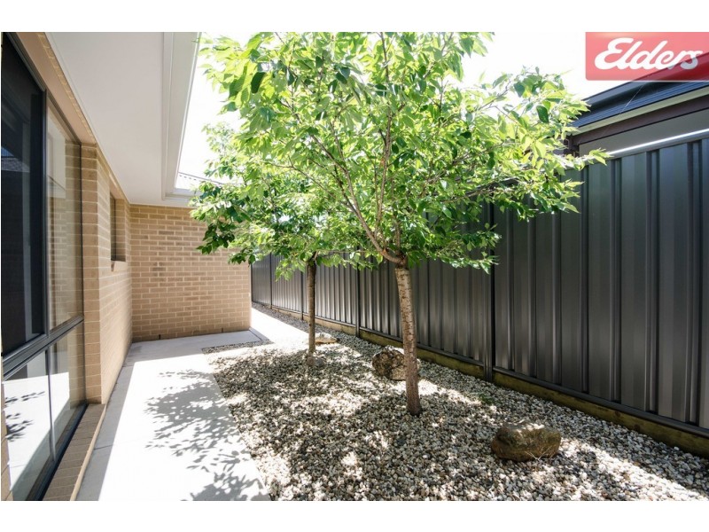 14A St Levans Place, Lavington NSW 2641