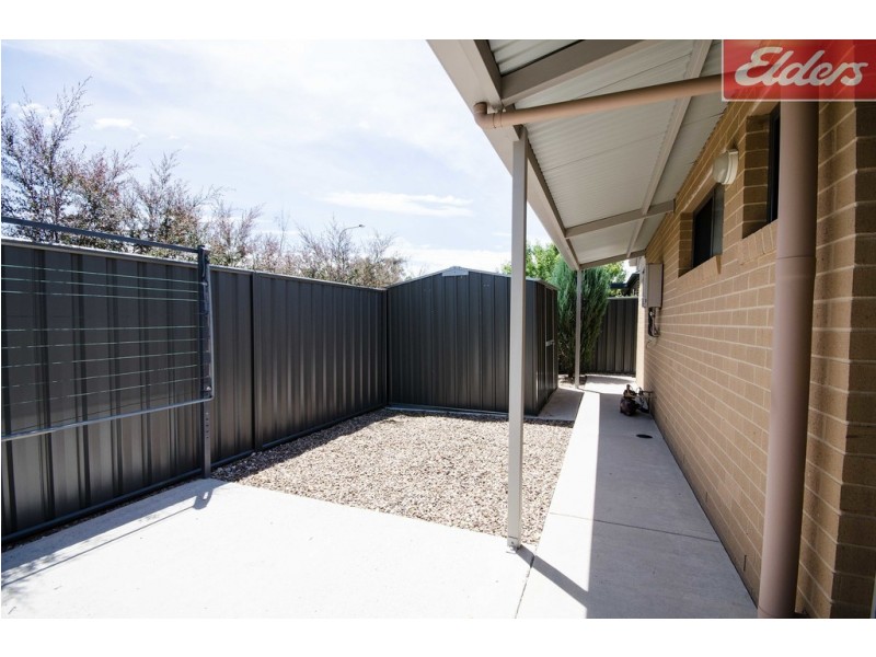 14A St Levans Place, Lavington NSW 2641