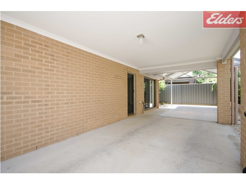 14A St Levans Place, Lavington NSW 2641