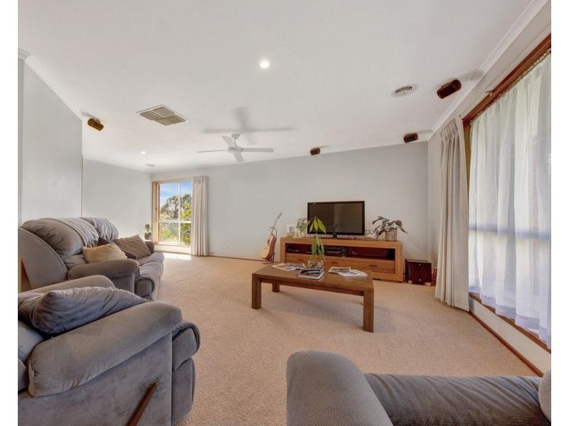 13 Murra Court, Kiewa VIC 3691