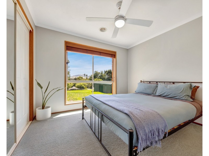 13 Murra Court, Kiewa VIC 3691