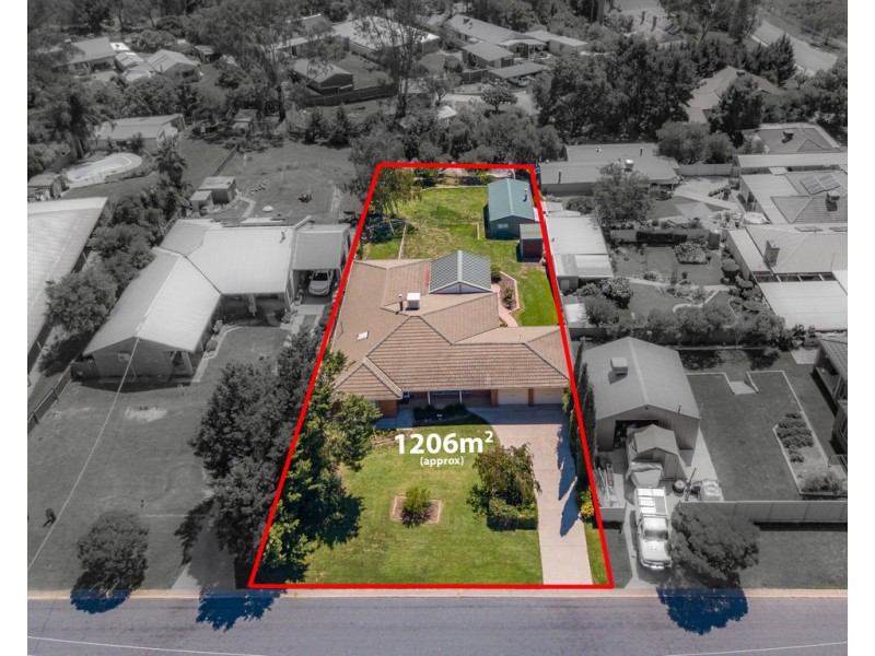 13 Murra Court, Kiewa VIC 3691