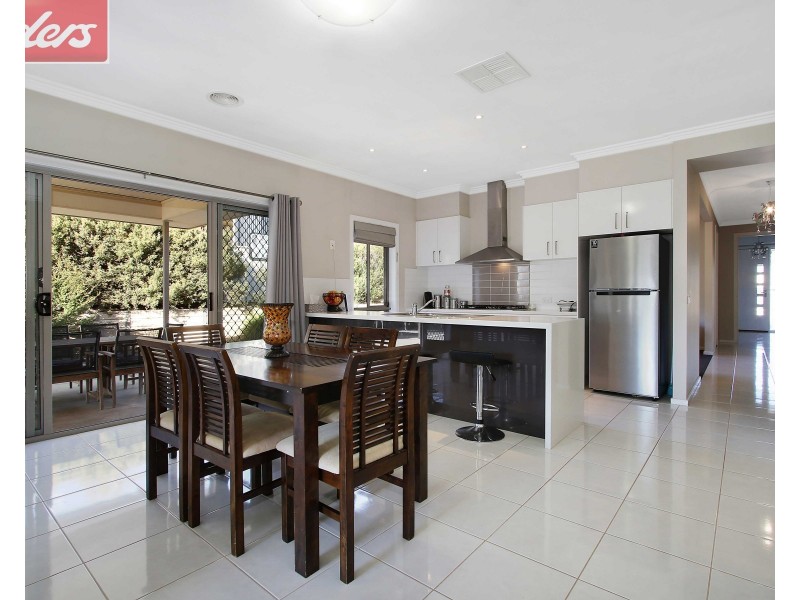 66 Newton Circuit, Thurgoona NSW 2640