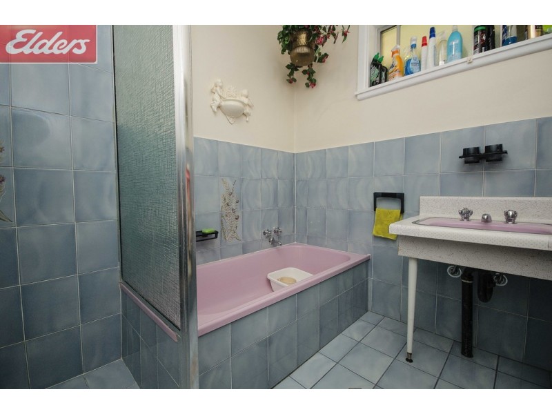 368 Dick Road, Lavington NSW 2641