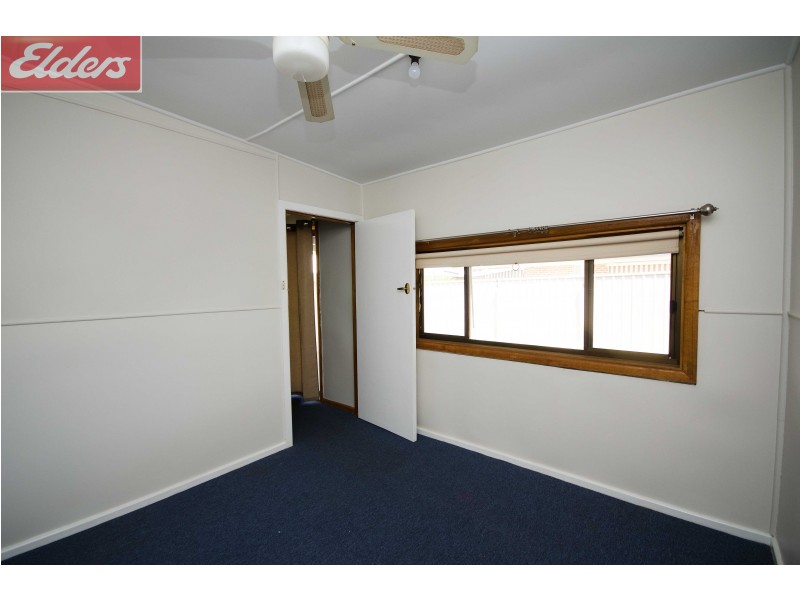 1/481 Kotthoff Street, Lavington NSW 2641