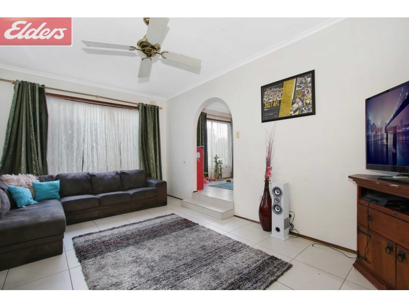 319 Parkland Crescent, Lavington NSW 2641