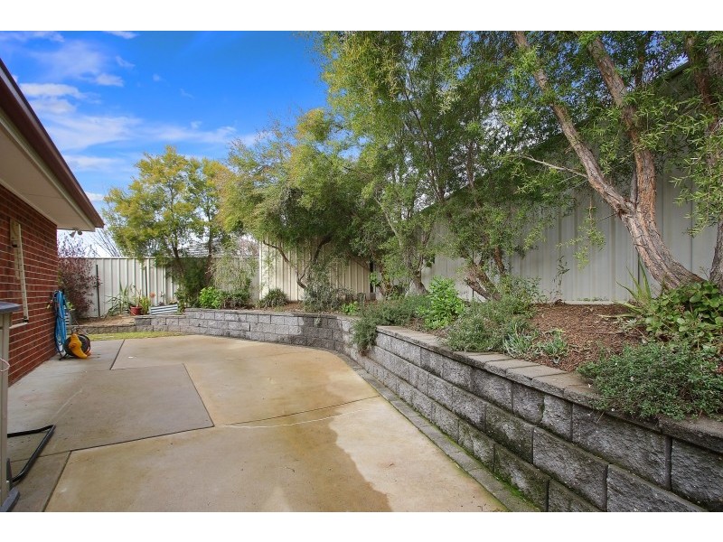 16 Montclair Avenue, Wodonga VIC 3690