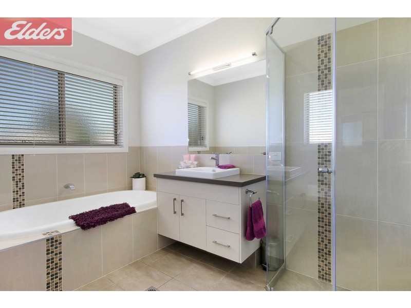 2 McLeish Court, Wodonga VIC 3690