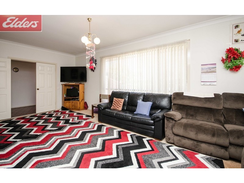 507 Iluka Crescent, Lavington NSW 2641