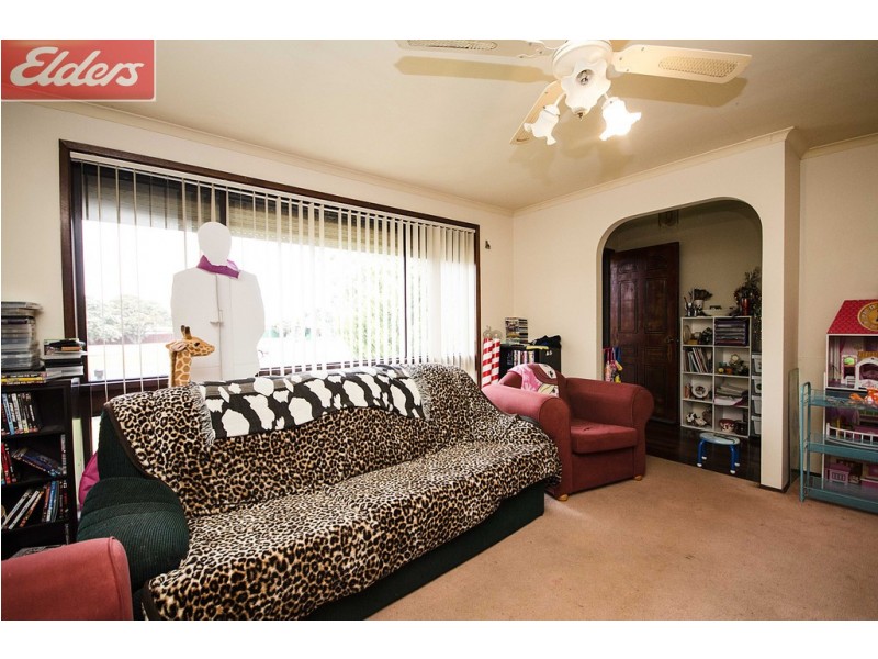 428 Reid Avenue, Lavington NSW 2641