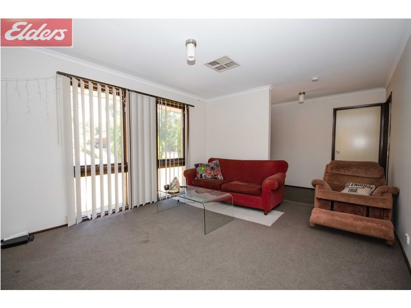 10 Wiltshire Crescent, Wodonga VIC 3690