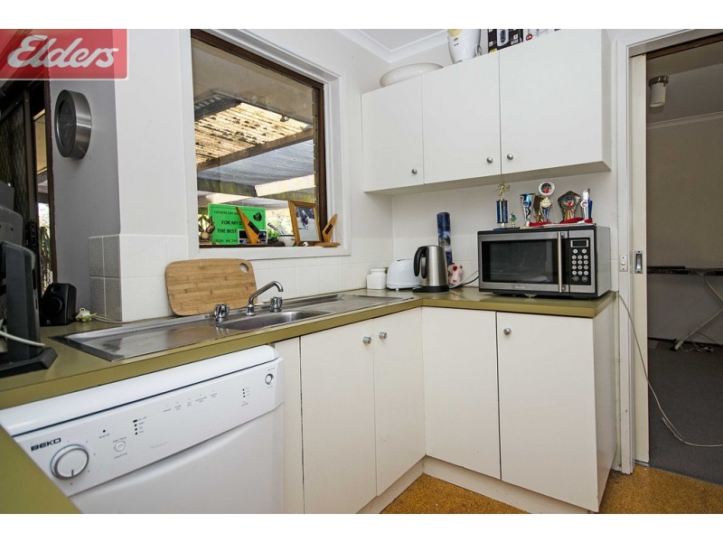 10 Wiltshire Crescent, Wodonga VIC 3690