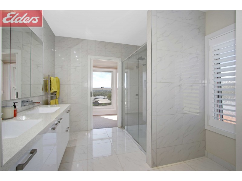 6 Kingswood Way, Wodonga VIC 3690