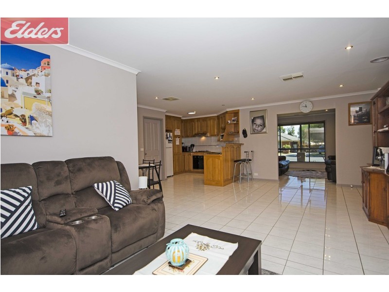 28 Birdie Street, Wodonga VIC 3690