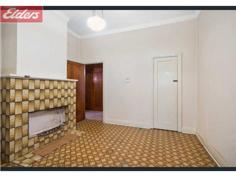 311 Urana Road, Lavington NSW 2641