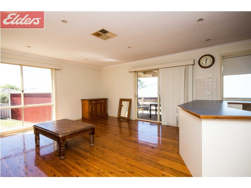 32 Kingfisher Drive, Wodonga VIC 3690