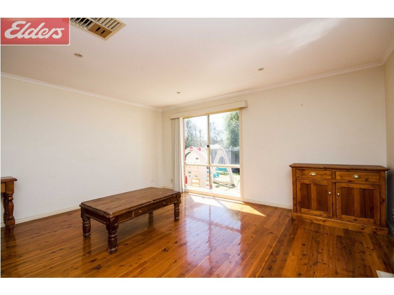 32 Kingfisher Drive, Wodonga VIC 3690