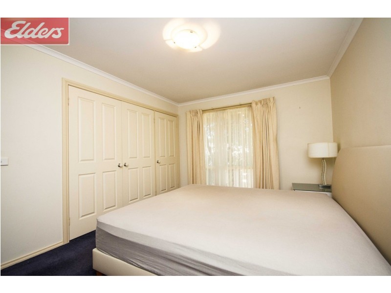 32 Kingfisher Drive, Wodonga VIC 3690