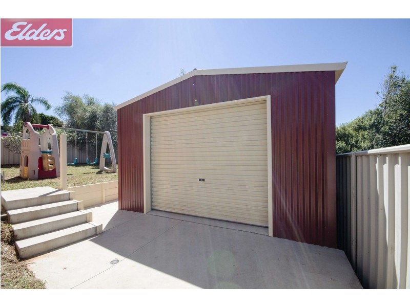 32 Kingfisher Drive, Wodonga VIC 3690