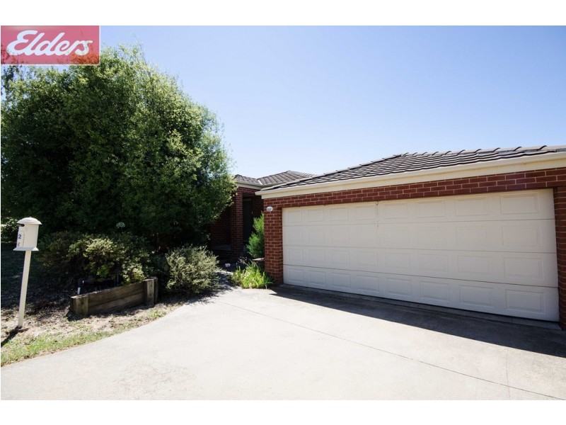 32 Kingfisher Drive, Wodonga VIC 3690