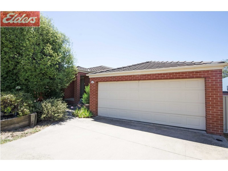 32 Kingfisher Drive, Wodonga VIC 3690