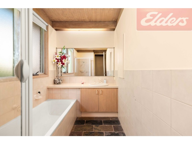 9 Nordsvan Drive, Wodonga VIC 3690