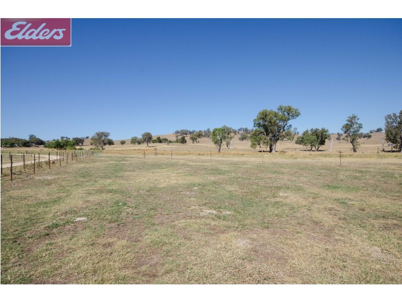 13 Beartooth Place, Tangambalanga VIC 3691