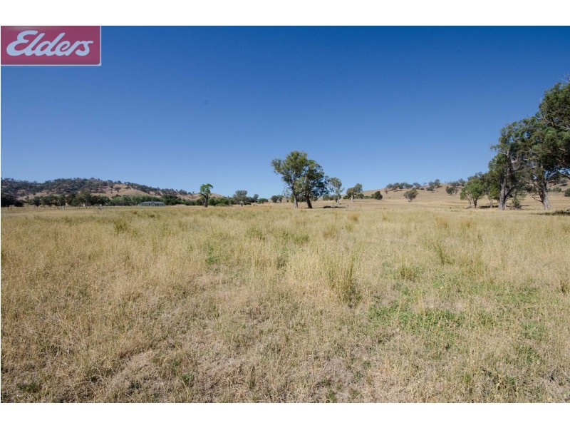 13 Beartooth Place, Tangambalanga VIC 3691