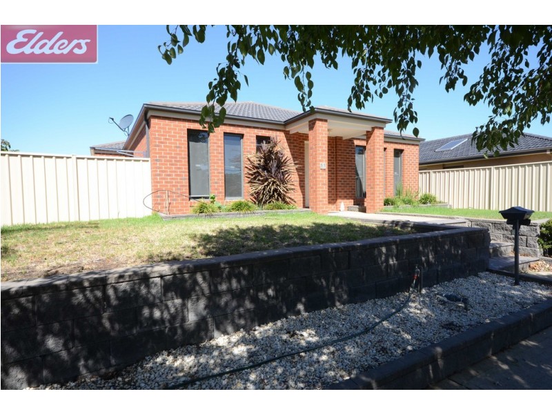 53 Victoria Cross Parade, Wodonga VIC 3690