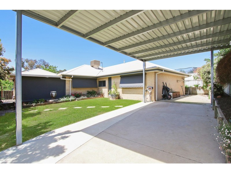 93 Barton Street, Wodonga VIC 3690