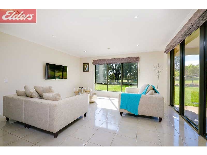 42 Rod Laver Way, Baranduda VIC 3691