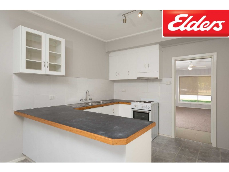 370 Parkland Crescent, Lavington NSW 2641