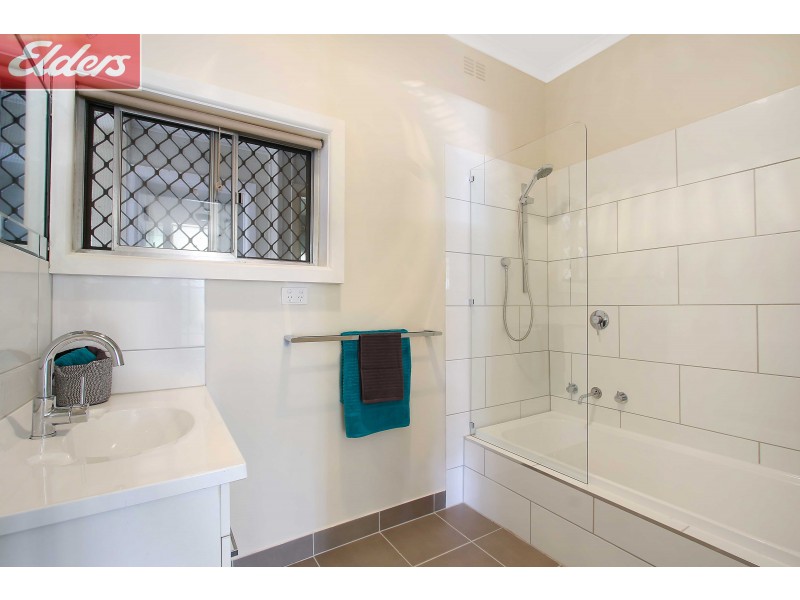 6 Schubert Crescent, Wodonga VIC 3690