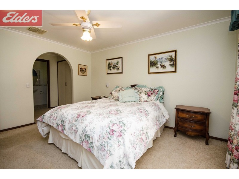 5 Garnet Circuit, Wodonga VIC 3690