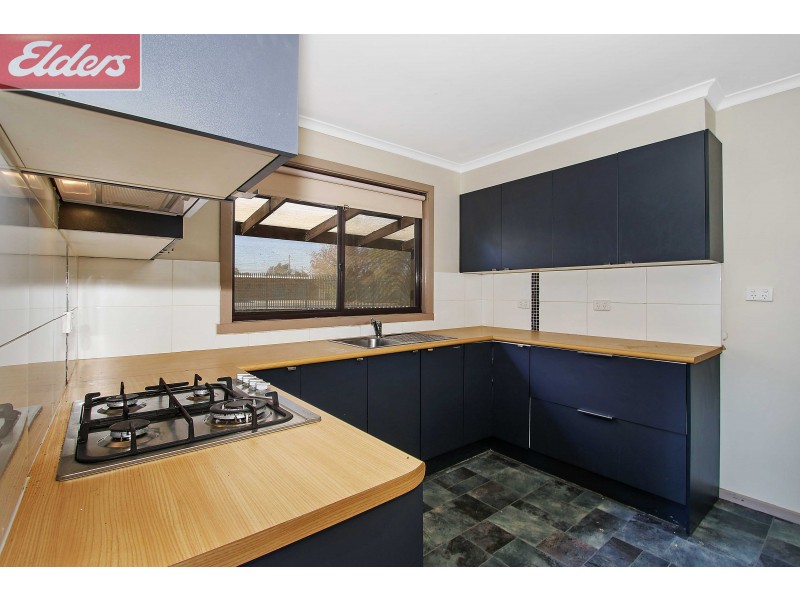 285 Clarence Street, Lavington NSW 2641