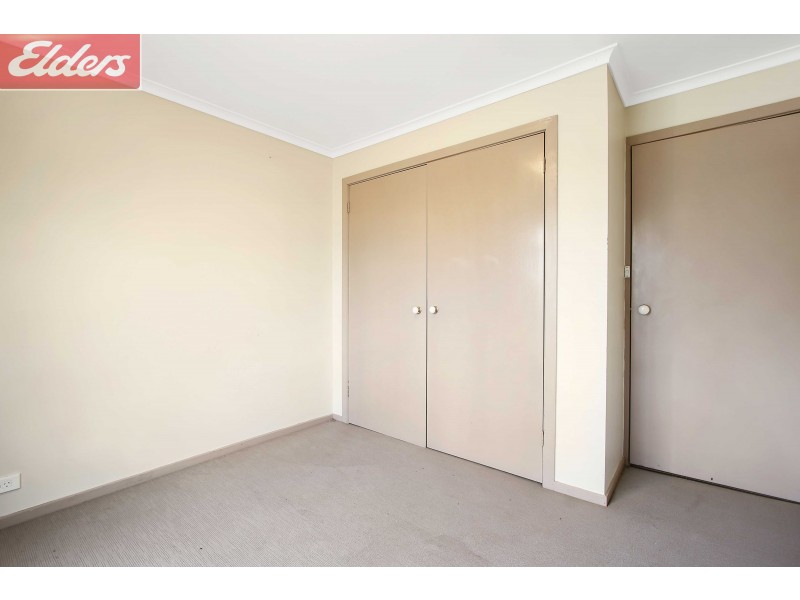 285 Clarence Street, Lavington NSW 2641