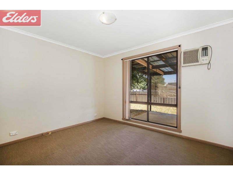285 Clarence Street, Lavington NSW 2641