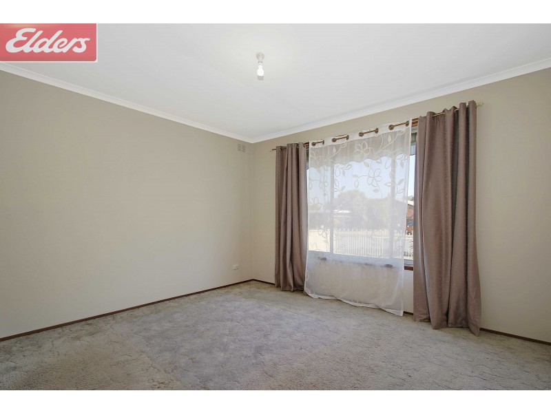 354 Sutherland Street, Lavington NSW 2641