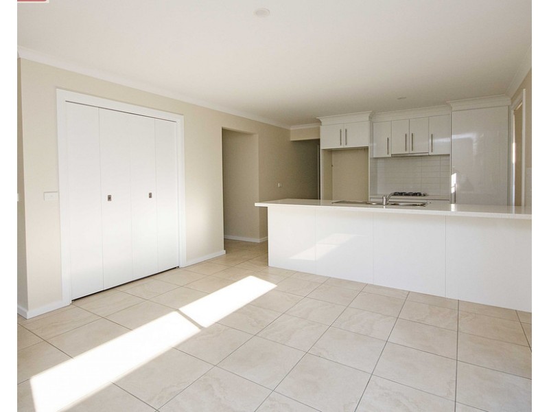 1/10 Wattlebird Drive, Bandiana VIC 3694